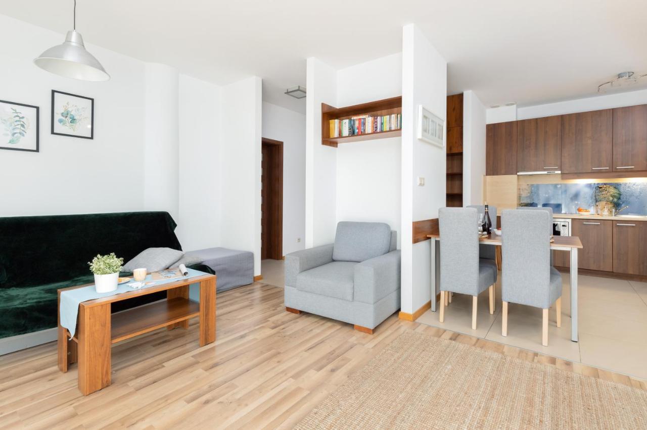Villa 4 Pory Roku By Noclegi Renters Jastrzębia Góra Exterior foto