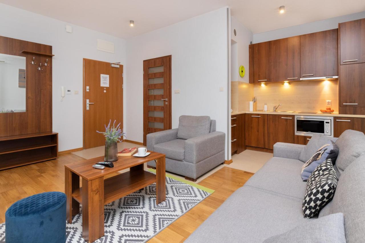 Villa 4 Pory Roku By Noclegi Renters Jastrzębia Góra Exterior foto
